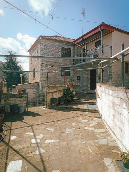 άγιος μηνάς - αστράκα View * Agios Minas